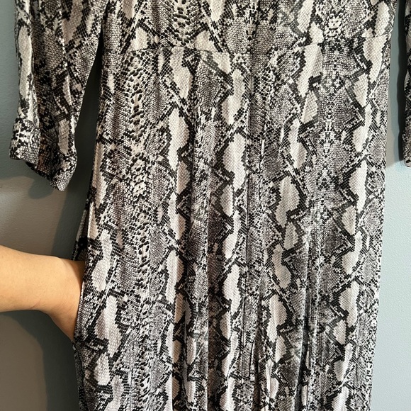 ZARA SNAKE PRINT MAXI DRESS SMALL - Picture 6 of 6